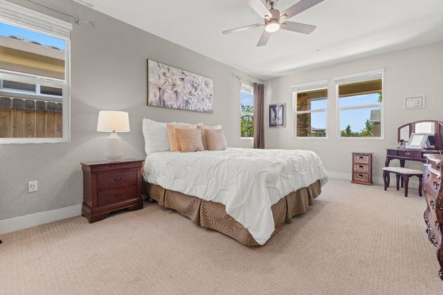 6025 Element Ln, Roseville, CA 95747