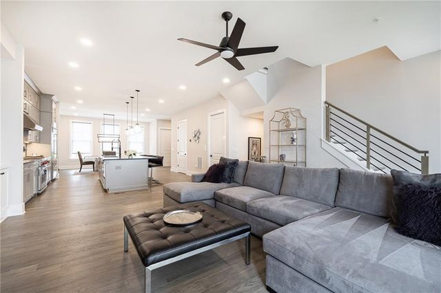 2722 Thornewilde Way, Atlanta, GA 30339