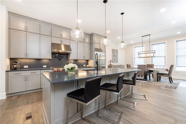 2722 Thornewilde Way, Atlanta, GA 30339