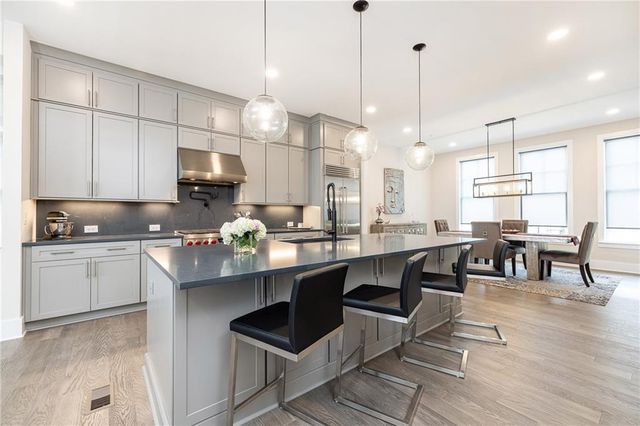 2722 Thornewilde Way, Atlanta, GA 30339