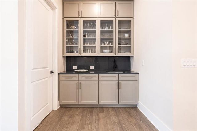 2722 Thornewilde Way, Atlanta, GA 30339