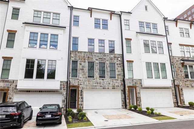 2722 Thornewilde Way, Atlanta, GA 30339
