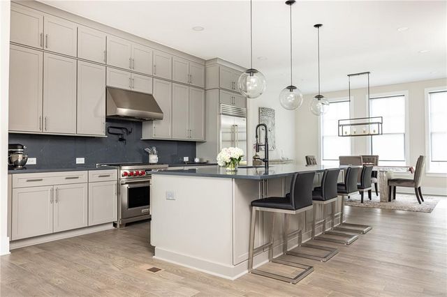 2722 Thornewilde Way, Atlanta, GA 30339