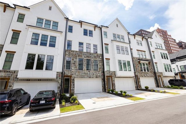2722 Thornewilde Way, Atlanta, GA 30339