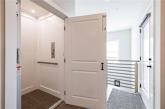 2722 Thornewilde Way, Atlanta, GA 30339