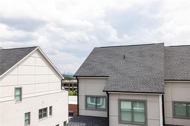 2722 Thornewilde Way, Atlanta, GA 30339