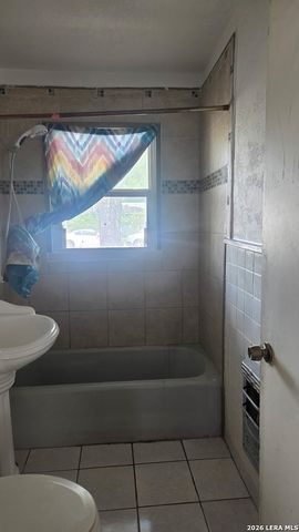 350 W PALFREY ST, San Antonio, TX 78223