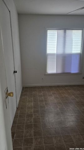 350 W PALFREY ST, San Antonio, TX 78223