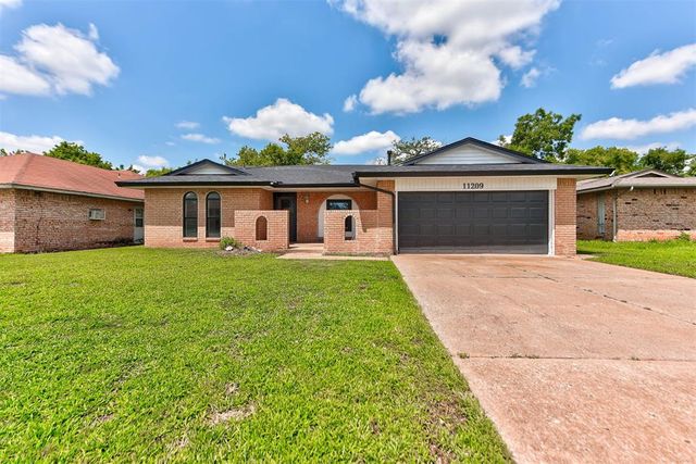 11209 Bel Air Place, Oklahoma City, OK 73120