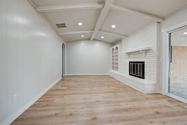 11209 Bel Air Place, Oklahoma City, OK 73120