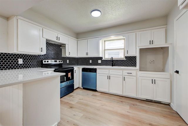 11209 Bel Air Place, Oklahoma City, OK 73120
