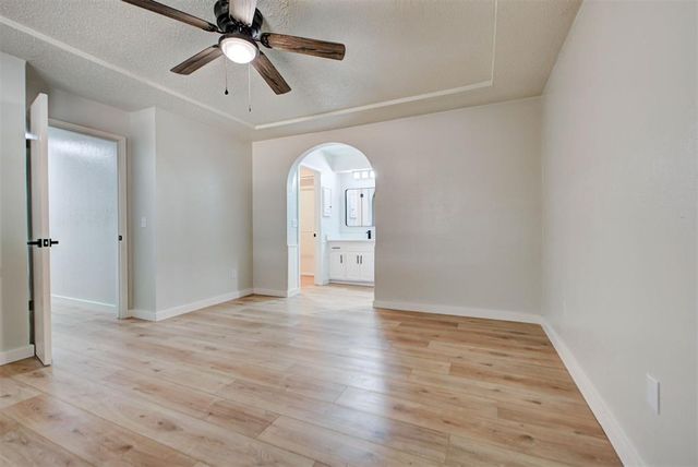 11209 Bel Air Place, Oklahoma City, OK 73120