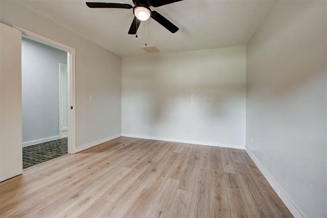 11209 Bel Air Place, Oklahoma City, OK 73120