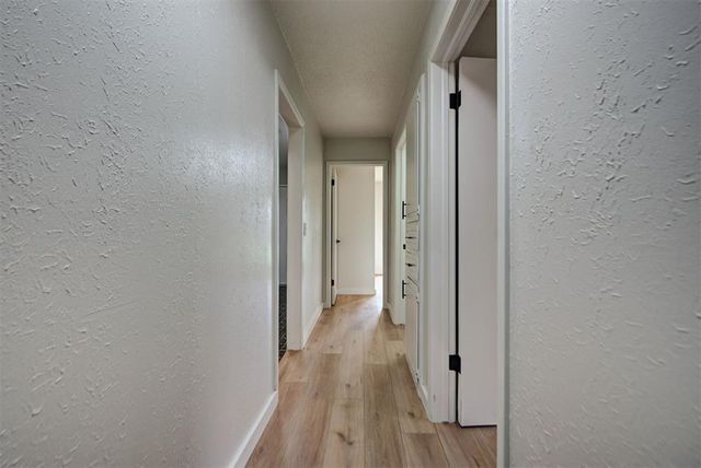 11209 Bel Air Place, Oklahoma City, OK 73120