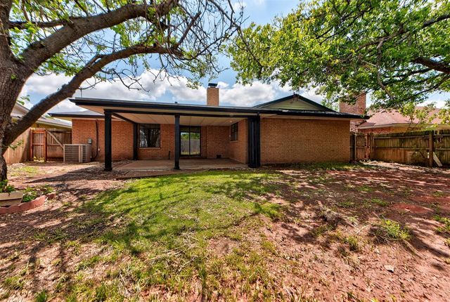 11209 Bel Air Place, Oklahoma City, OK 73120