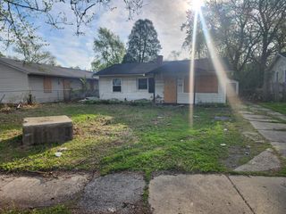 15725 Hoyne Avenue, Harvey, IL 60426