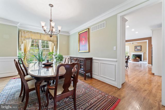 10 SPRINGHOUSE LN, Havertown, PA 19083