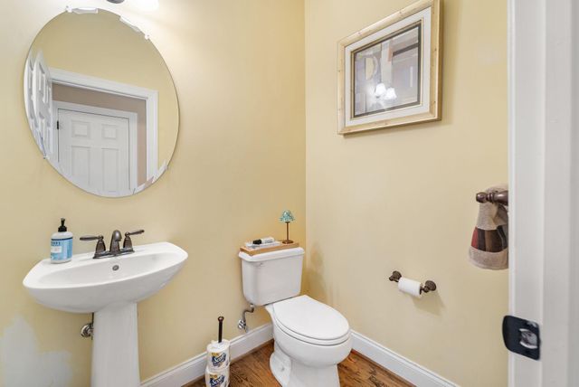 10 SPRINGHOUSE LN, Havertown, PA 19083