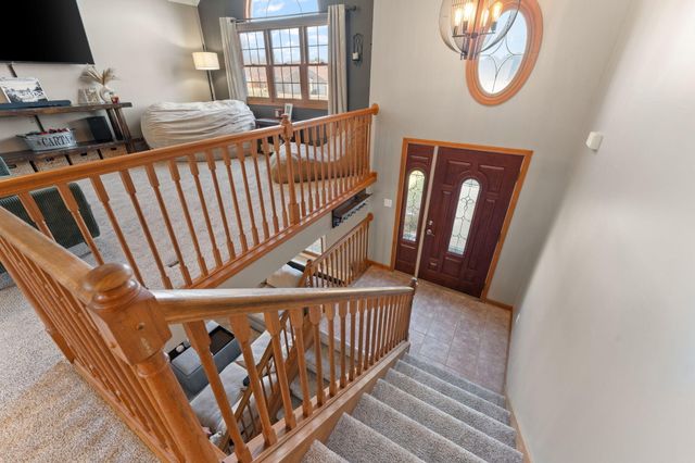 920 Plantation Road, Valparaiso, IN 46385