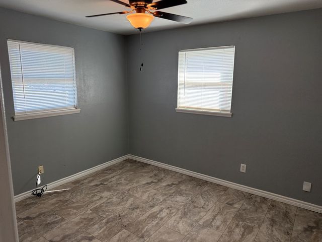 4305 Harlowe Dr, Midland, TX 79703