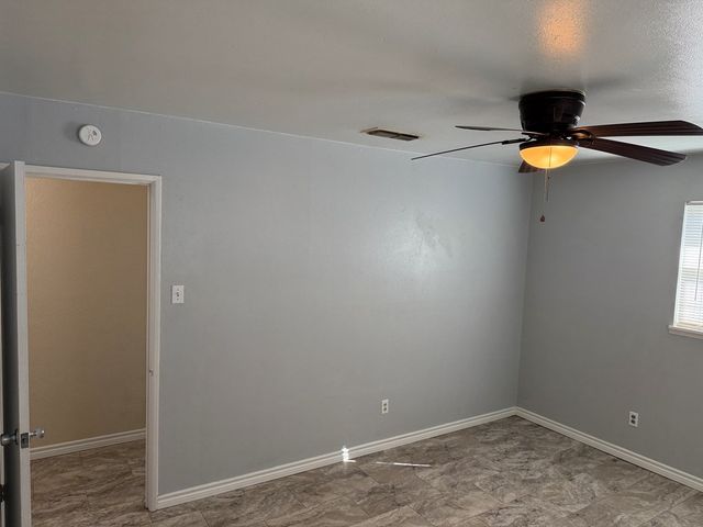 4305 Harlowe Dr, Midland, TX 79703