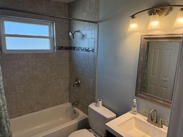 4305 Harlowe Dr, Midland, TX 79703