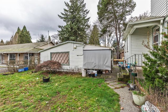 7704 Bridgeport Way W, Lakewood, WA 98499