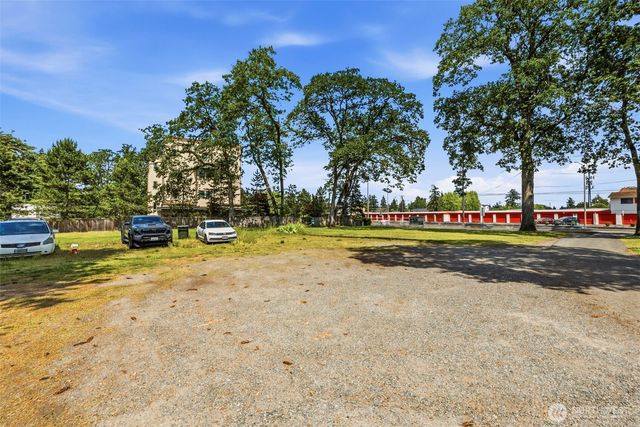 7704 Bridgeport Way W, Lakewood, WA 98499