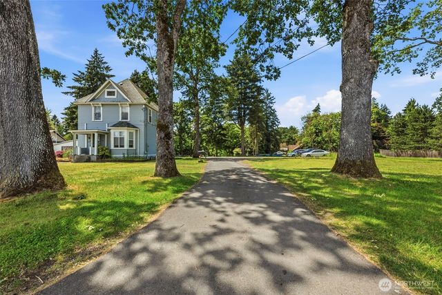 7704 Bridgeport Way W, Lakewood, WA 98499