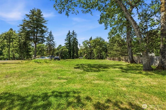 7704 Bridgeport Way W, Lakewood, WA 98499