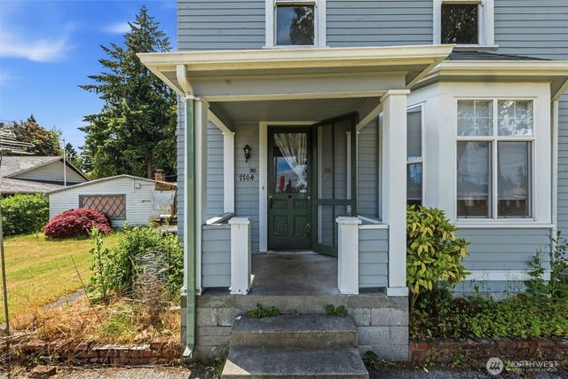 7704 Bridgeport Way W, Lakewood, WA 98499