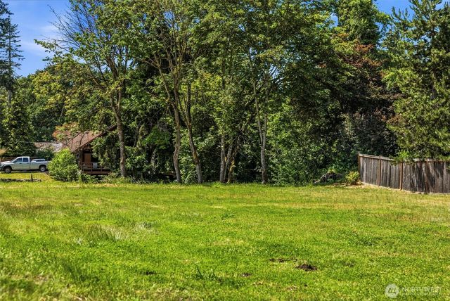 7704 Bridgeport Way W, Lakewood, WA 98499