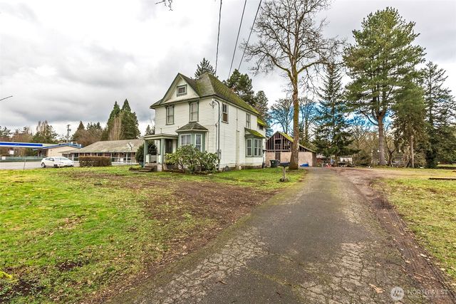 7704 Bridgeport Way W, Lakewood, WA 98499