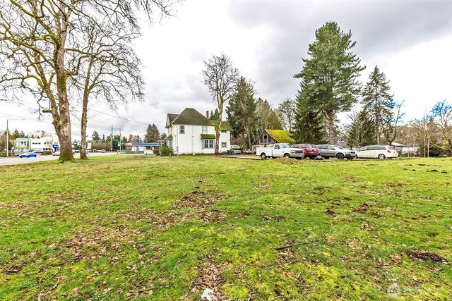 7704 Bridgeport Way W, Lakewood, WA 98499