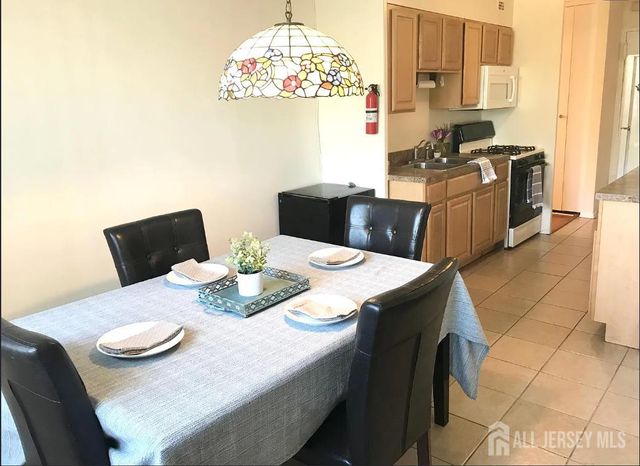 123 S Adelaide Avenue S 2C, Highland Park, NJ 08904