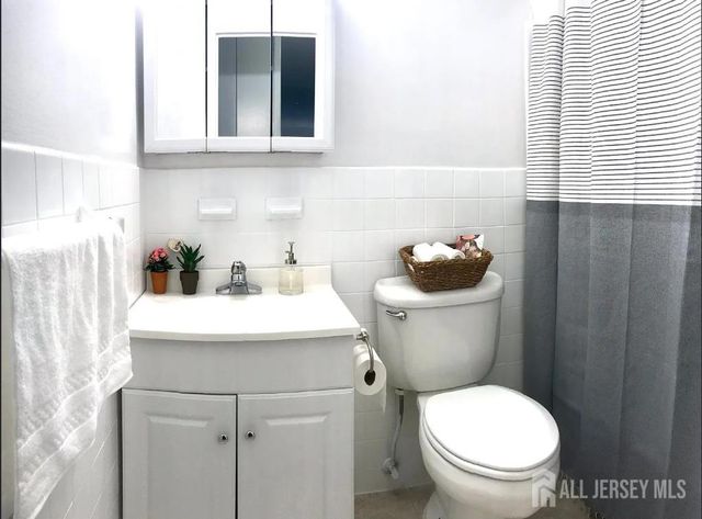 123 S Adelaide Avenue S 2C, Highland Park, NJ 08904