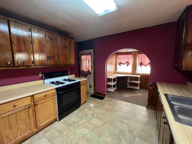 183 W 3rd Street, Peru, IN 46970