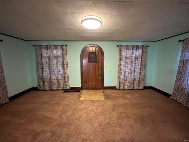 183 W 3rd Street, Peru, IN 46970