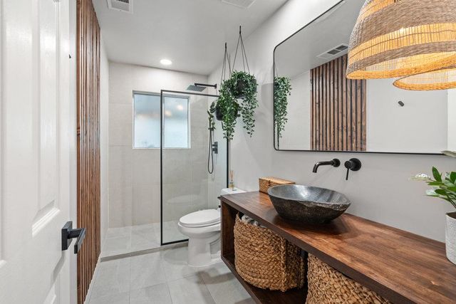 14245 Lora Drive 16, Los Gatos, CA 95032