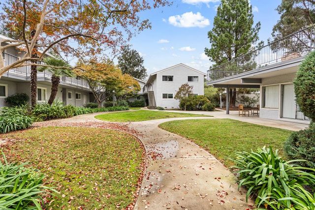 14245 Lora Drive 16, Los Gatos, CA 95032