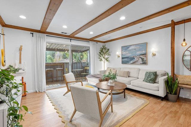 14245 Lora Drive 16, Los Gatos, CA 95032