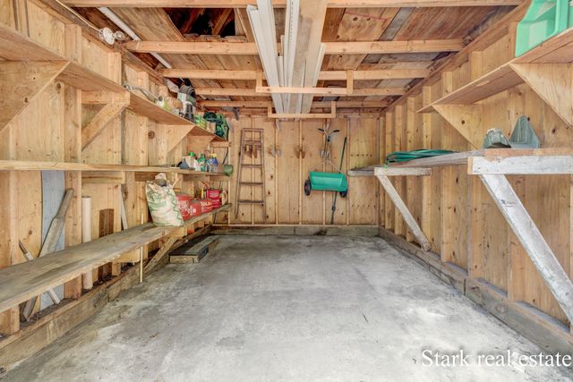 1510 Canterbury Avenue, Norton Shores City, MI 49444