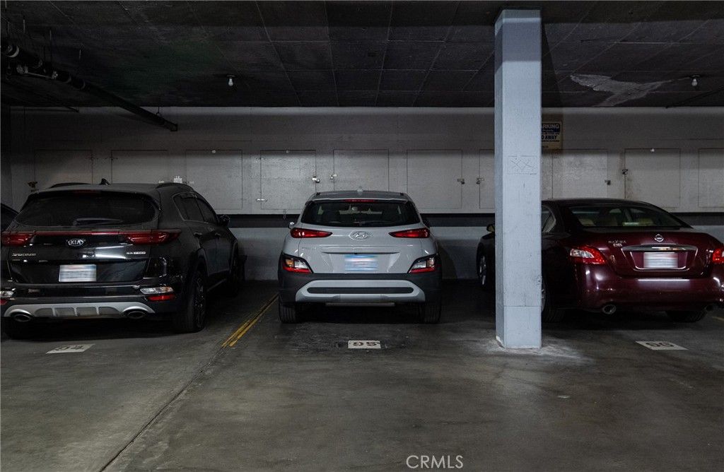 Image 23 of property listing at 225 W 6th 405, Long Beach, CA 90802