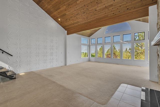 5203 E 16th Ave, Spokane Valley, WA 99212