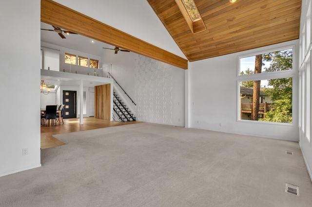 5203 E 16th Ave, Spokane Valley, WA 99212