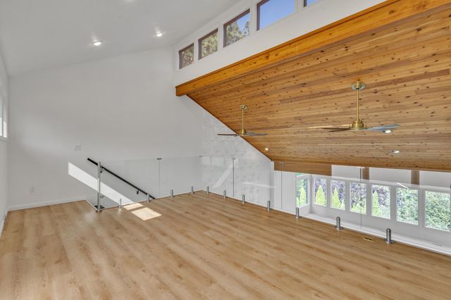 5203 E 16th Ave, Spokane Valley, WA 99212