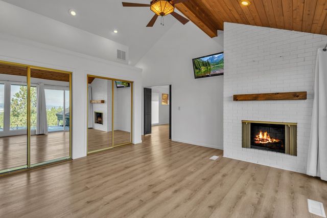 5203 E 16th Ave, Spokane Valley, WA 99212
