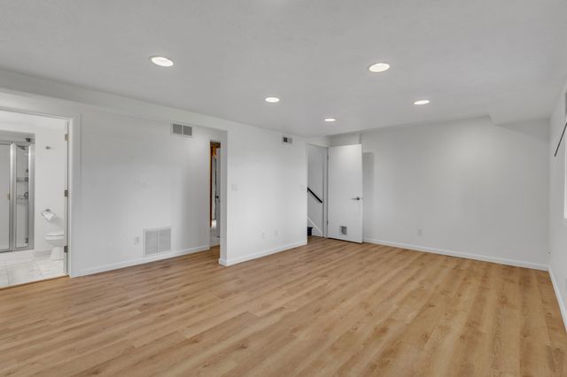 5203 E 16th Ave, Spokane Valley, WA 99212