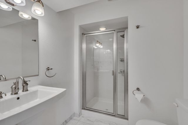 5203 E 16th Ave, Spokane Valley, WA 99212