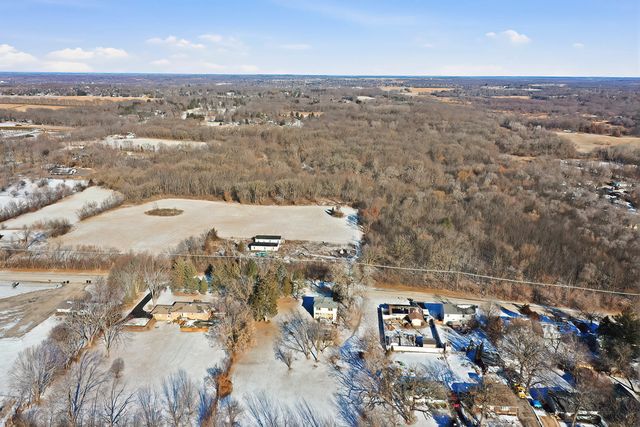 1001 W Broadway Street, Mchenry, IL 60051